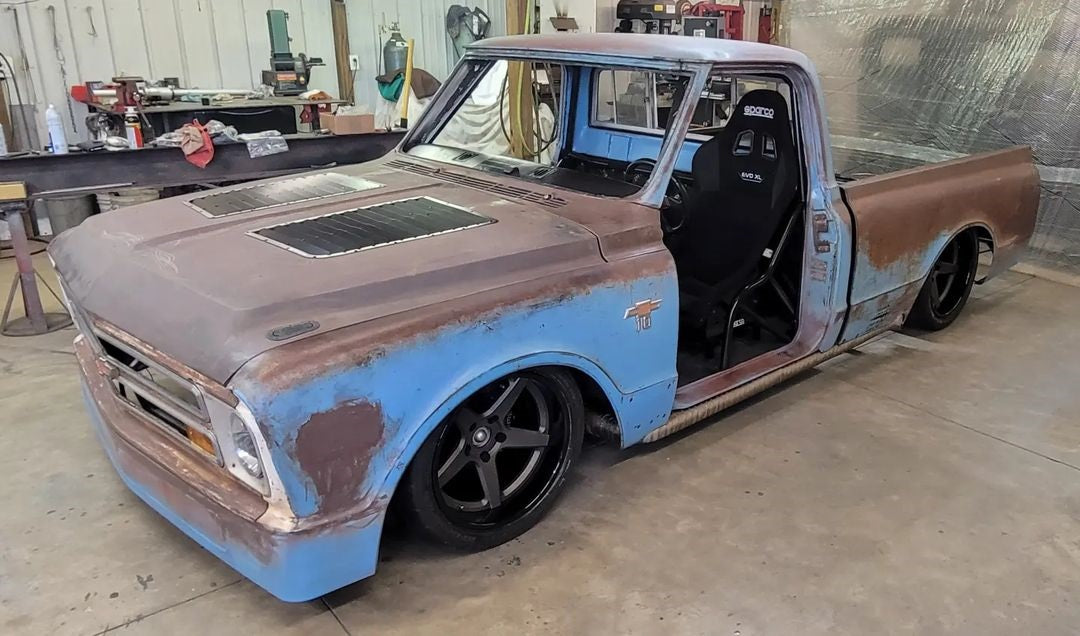 1967-1972 Chevy C10 Truck Hood Vent Kit