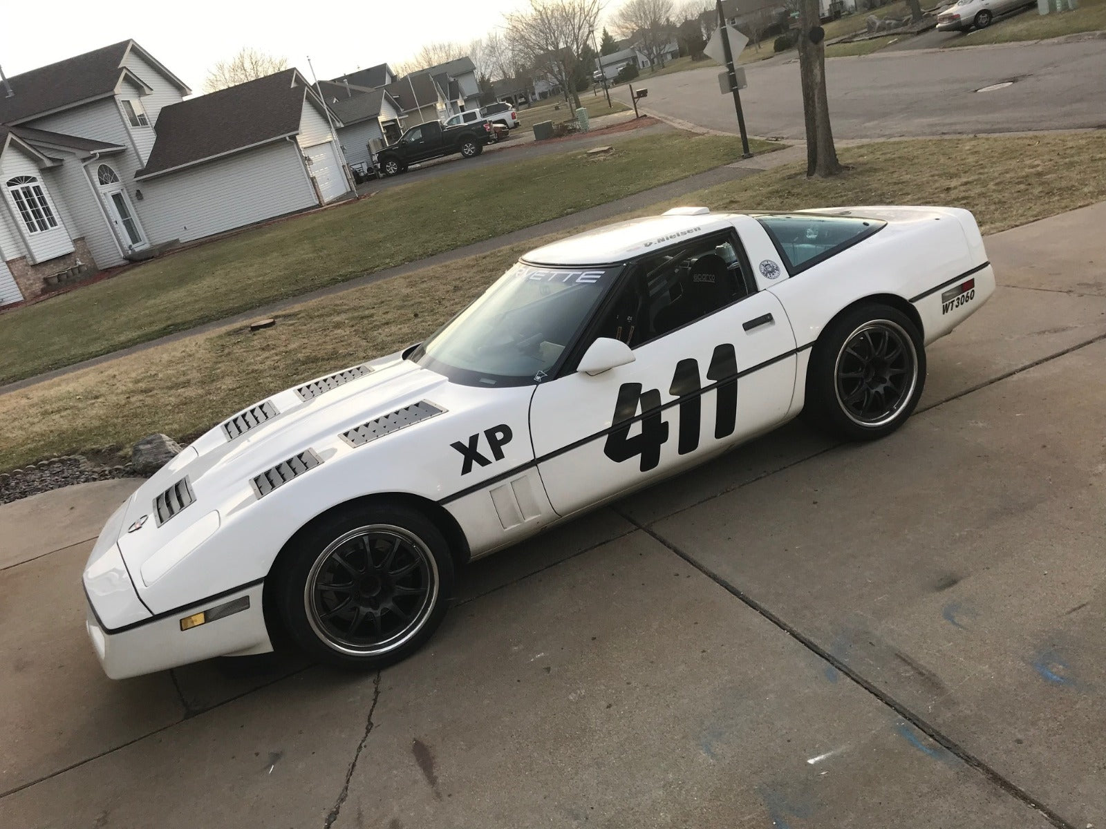 1984-1996 Corvette C4 T1 Hood Vent Kit