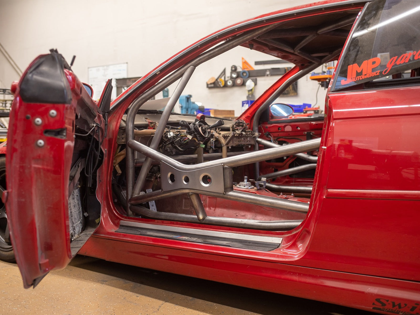 1999-2005 BMW E46 Roll Cage kit