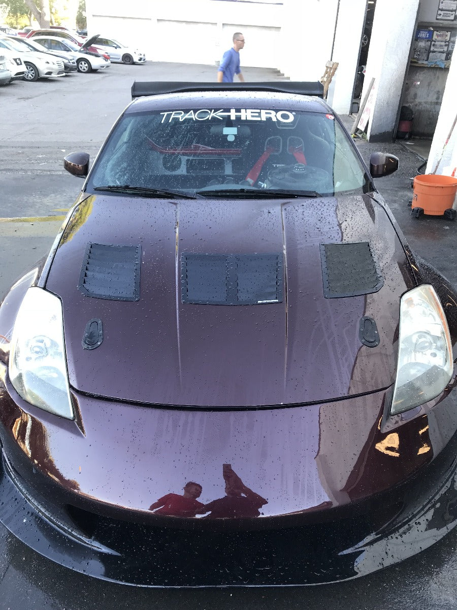 2002-2008 Nissan 350Z Hood vent kit
