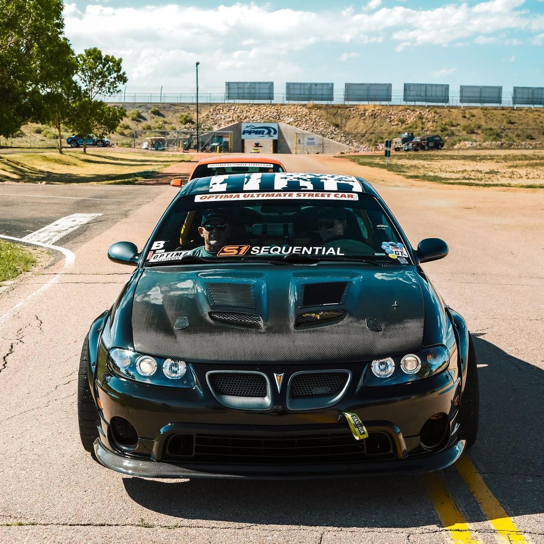 2004-2006 Pontiac GTO Hood Vent Kit