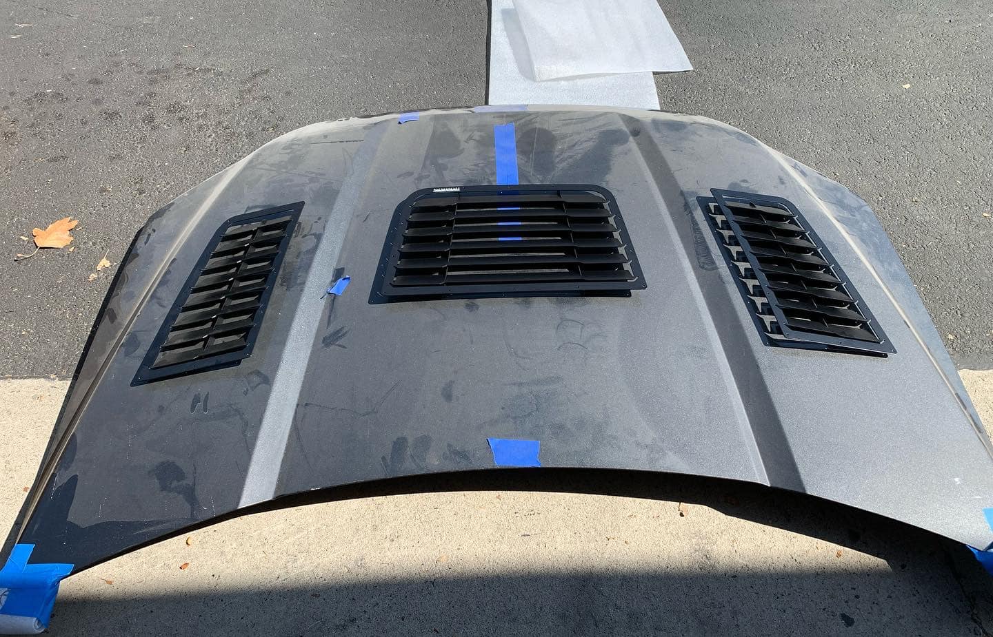 2015-2020 Ford F150 Hood Vent Kit