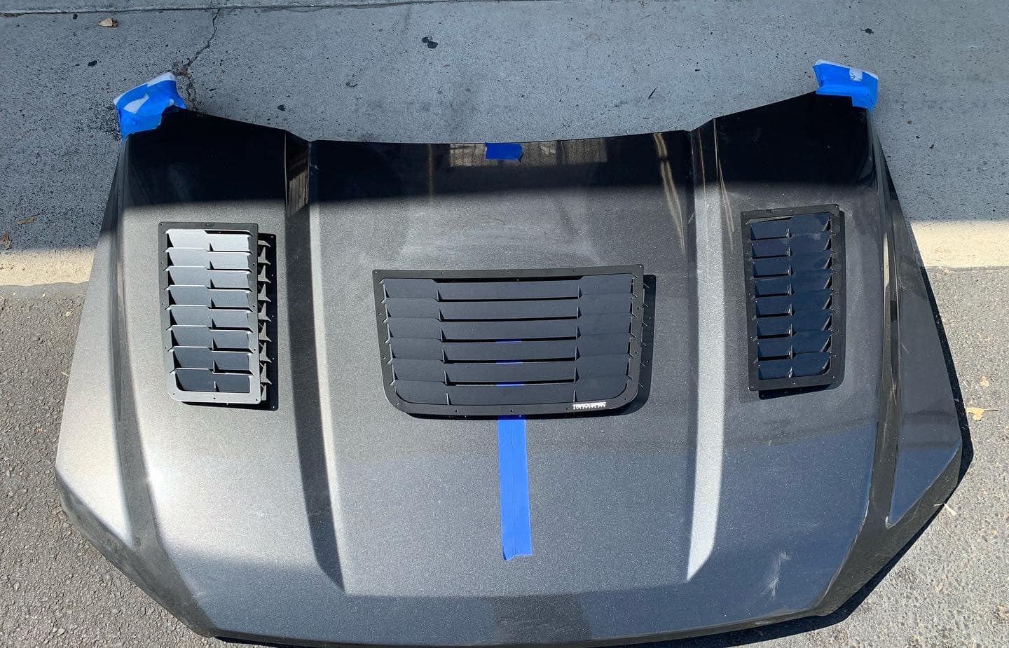 2015-2020 Ford F150 Hood Vent Kit