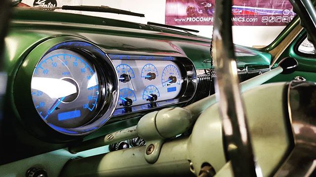 1953-1954 Chevy Car VHX Instruments - Dakota Digital VHX-53C