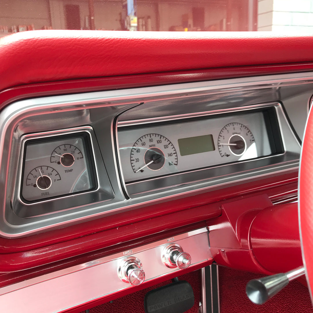 1966 Chevy Impala VHX Instruments - Dakota Digital VHX-66C-IMP installed