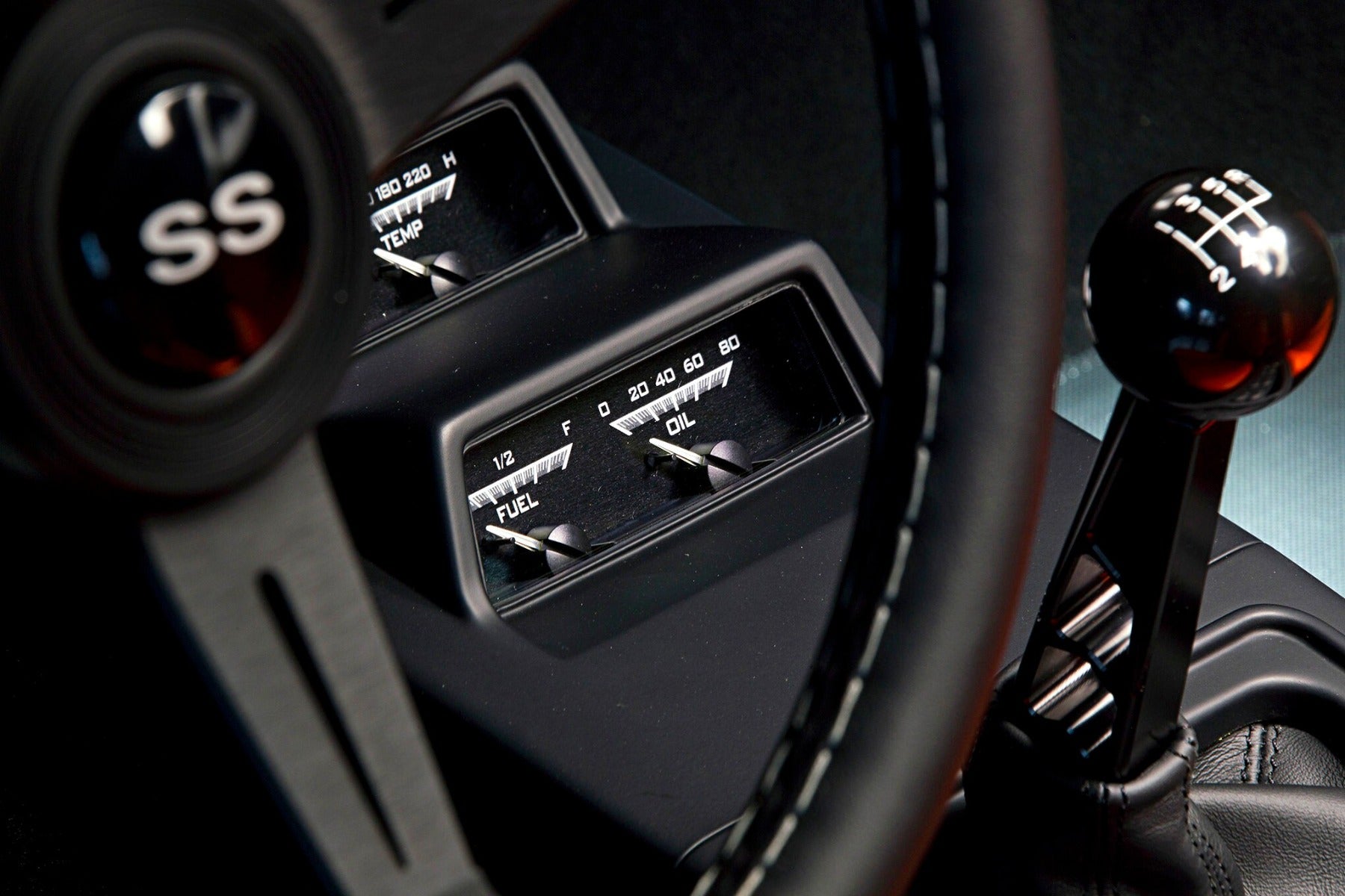 1969 Camaro VHX Instruments with Console gauges - Dakota Digital VHX-69C-CAC