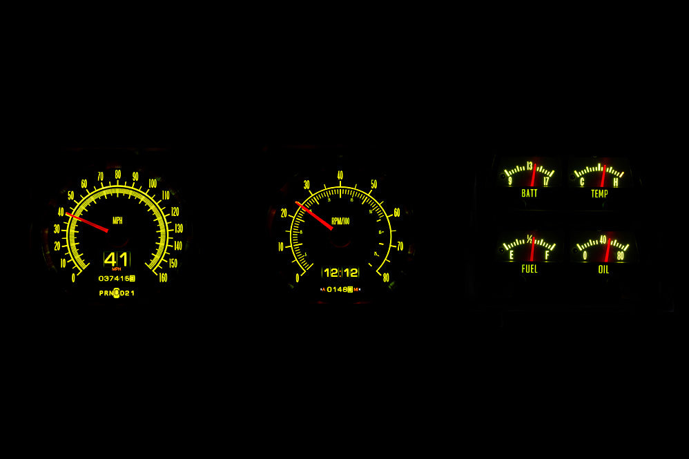 1969 Camaro with Console gauges RTX Instruments