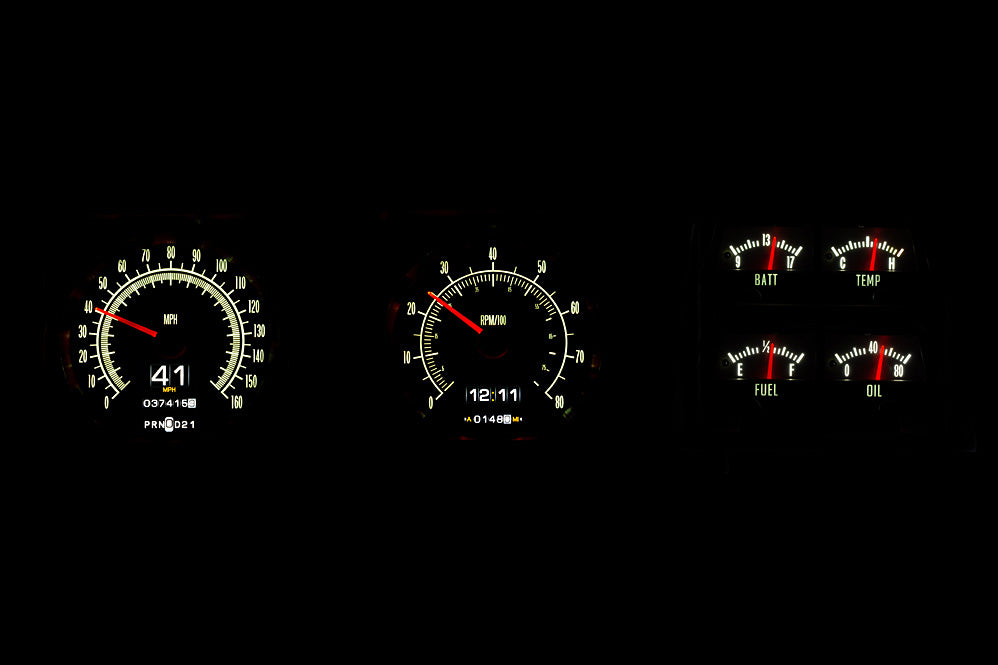 1969 Camaro with Console gauges RTX Instruments