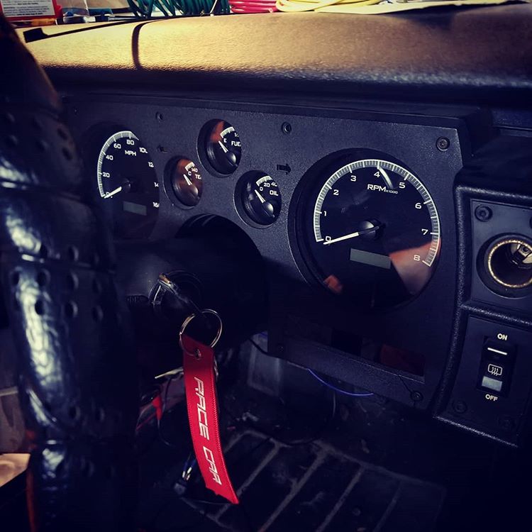 1982 - 1989 Chevy Camaro VHX Instruments - Dakota Digital VHX-82C-CAM