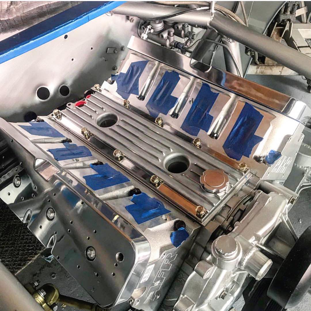 Chevy LS Valley Plate w/ Oil Filler (Top Knock Sensor)